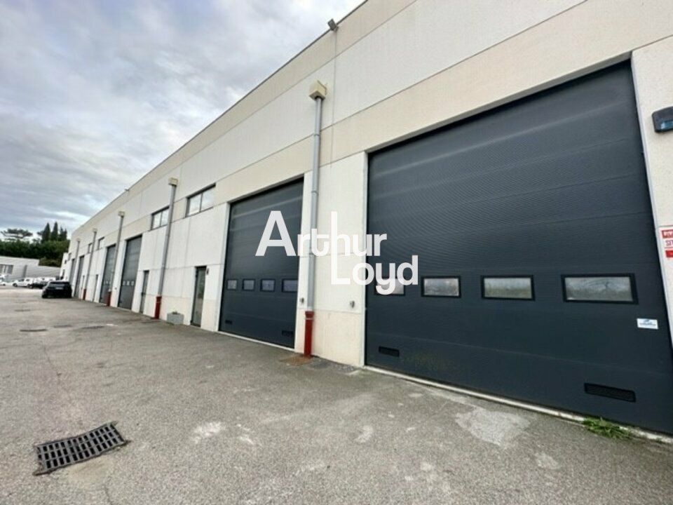  Location de locaux mixtes 200 m² - Mouans-Sartoux