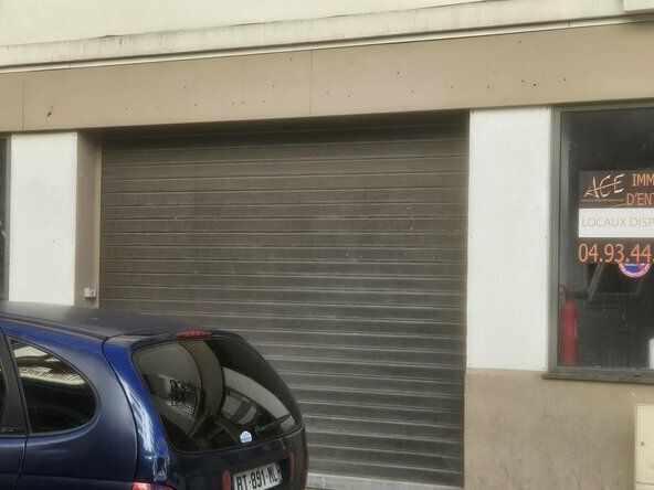 LOCATION PURE - LOCAL COMMERCIAL