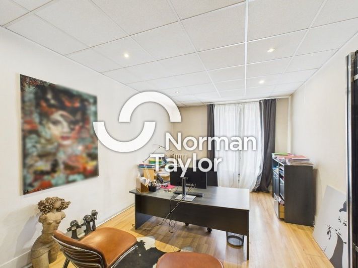 À LOUER – BUREAUX DE STANDING 253 m² – MONTPELLIER CENTRE / ÉCUSSON