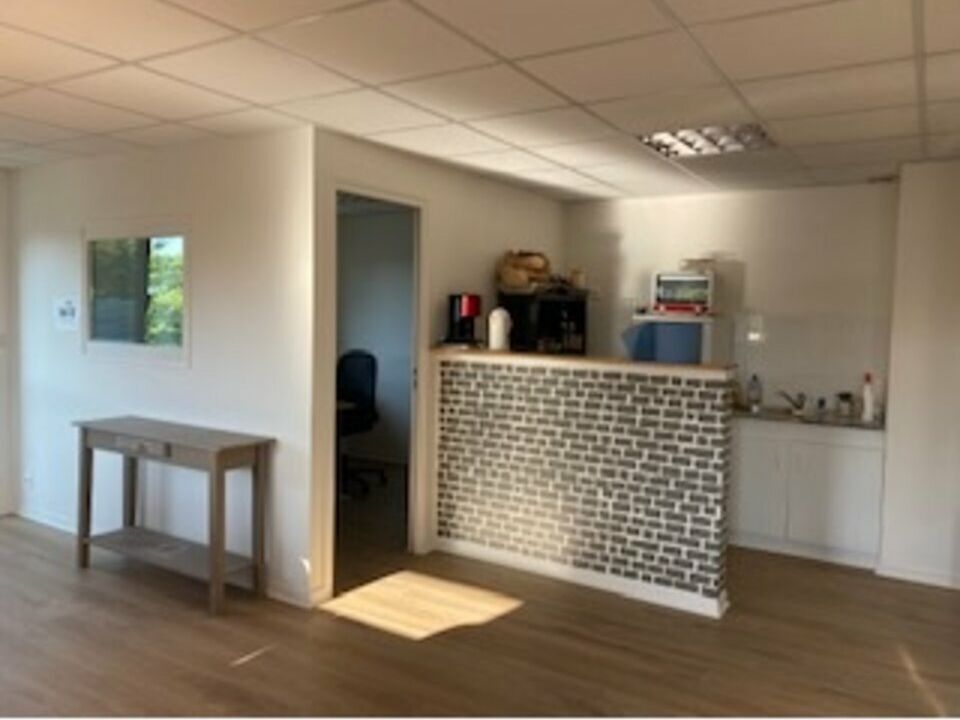 Location bureaux 106 m² non divisibles