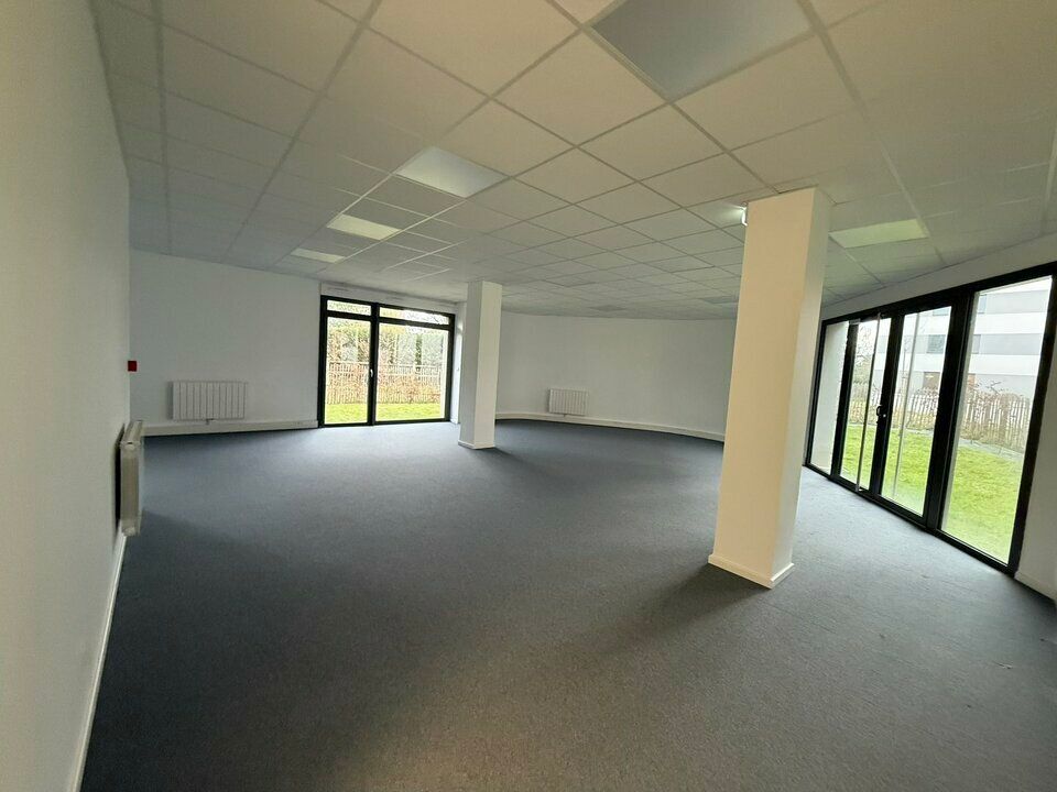 Location bureau - 101 m²