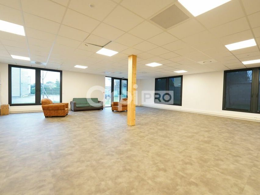 BUREAUX A LOUER - 164 m² - SAINTE FOY LES LYON