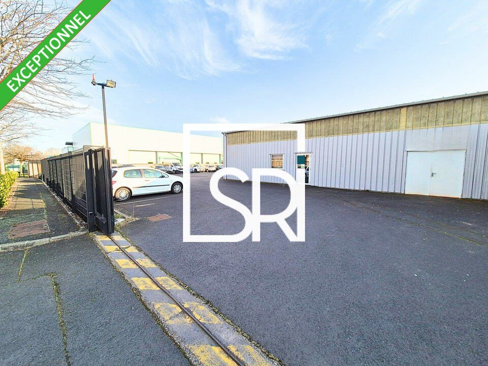 OPPORTUNITE - VENTE ENTREPOTS / LOCAUX D'ACTIVITE AVEC BUREAUX + TERRAIN de 3000 m2 - 63500 ISSOIRE