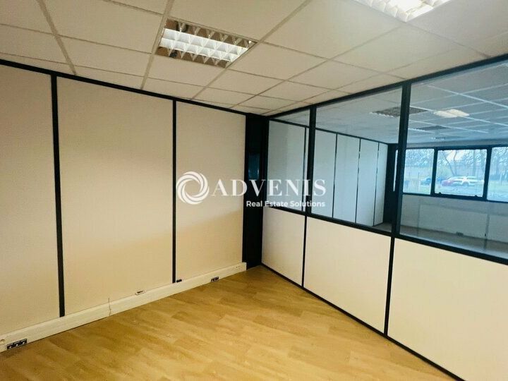 A LOUER - BUREAUX - A PARTIR DE 80 M² - CADERA SUD