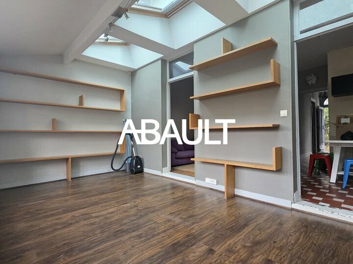 Location bureaux 90 m² non divisibles