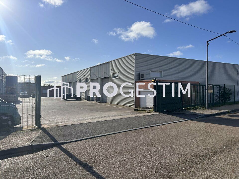 Vente local d''activites 328 m² non divisibles