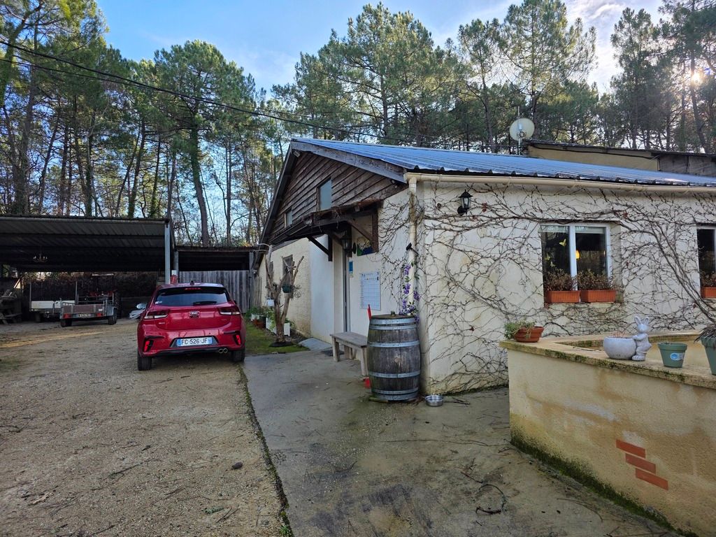 Vente fonds de commerce 93736 m² à BELAYE