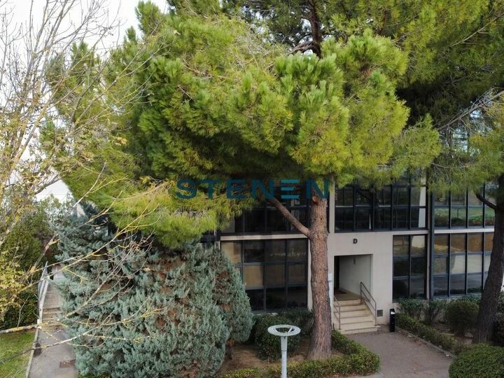 Vente bureaux 164.28 m² non divisibles
