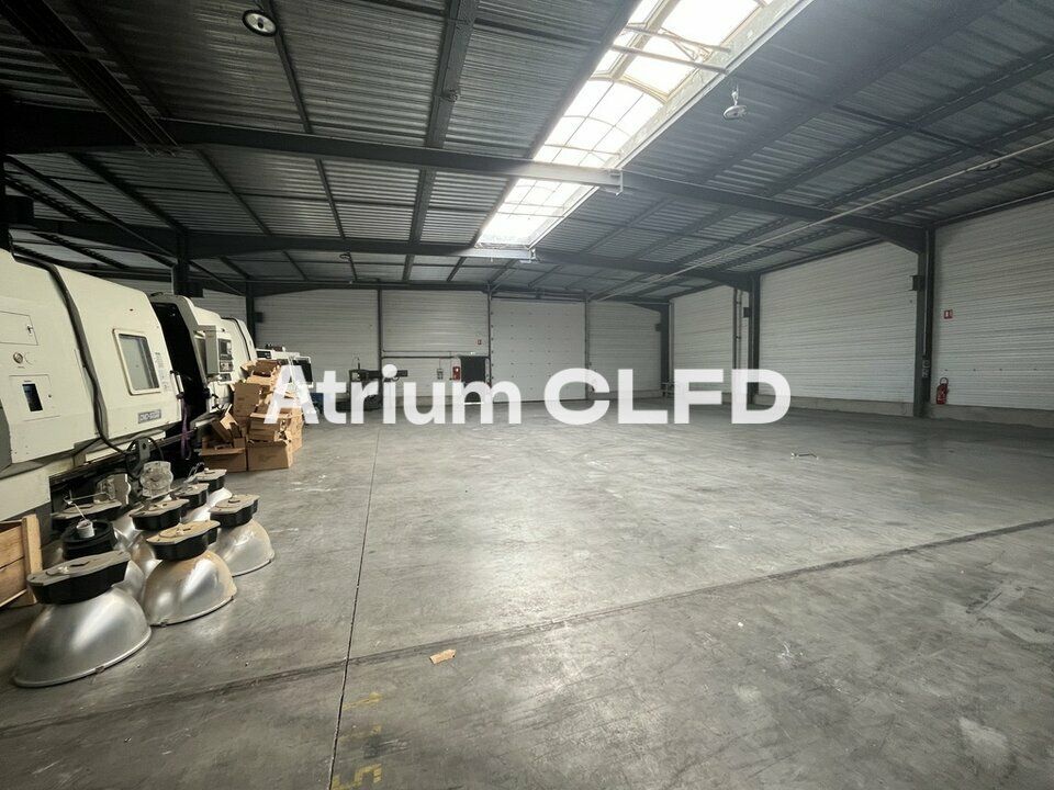 À LOUER - ENTREPÔT 1 800 M² - RIOM ZONE INDUSTRIELLE