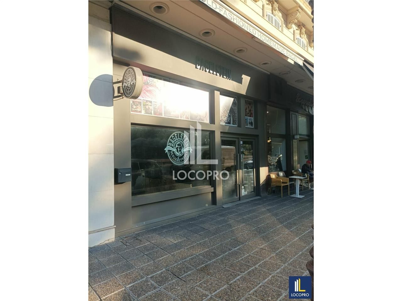 Location local commercial 78 m² non divisibles