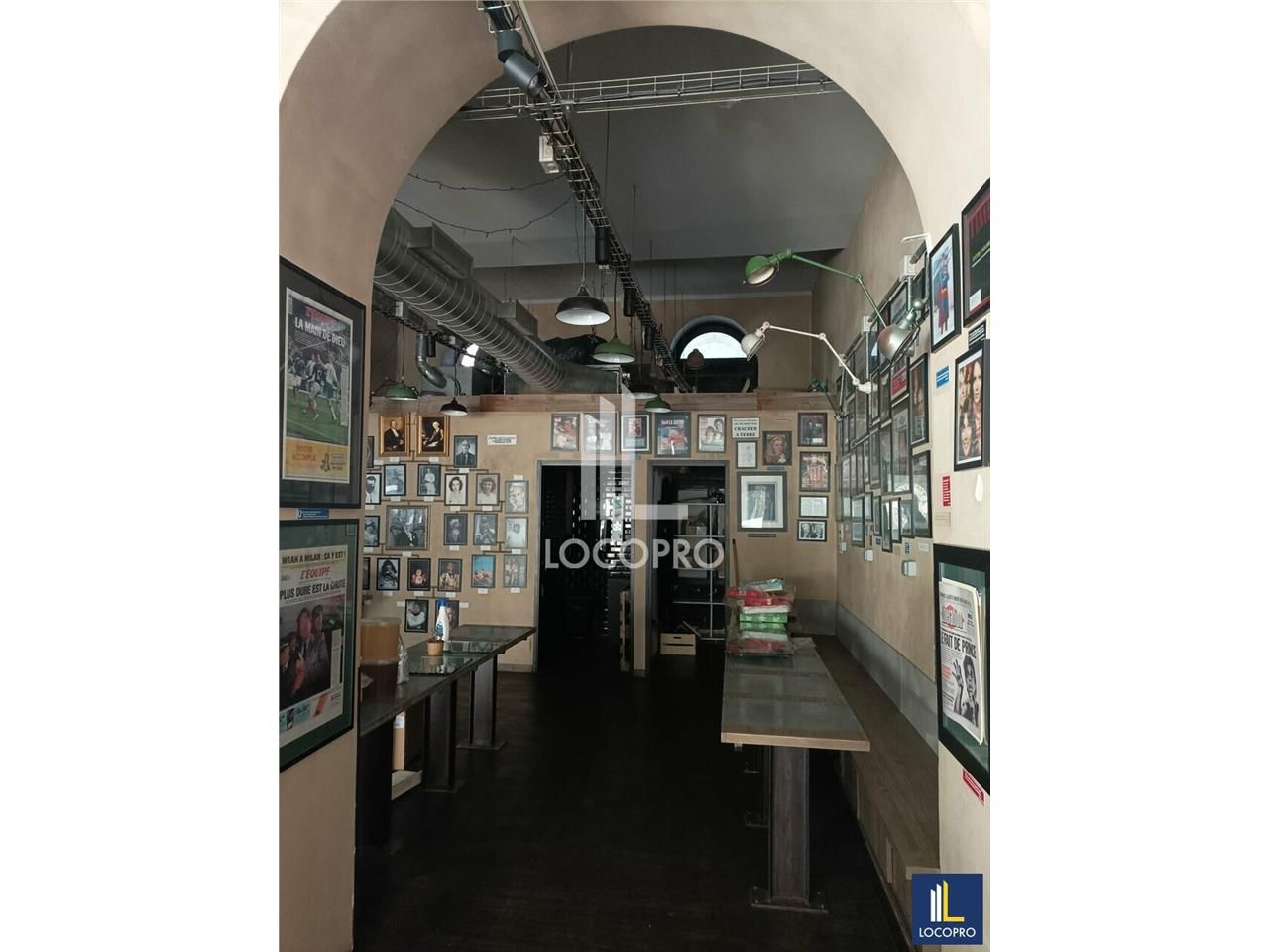 A LOUER - LOCAL COMMERCIAL - 78 M2 - NICE CENTRE VILLE