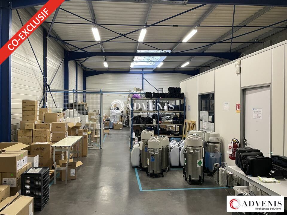 Location local d''activites 500 m² non divisibles