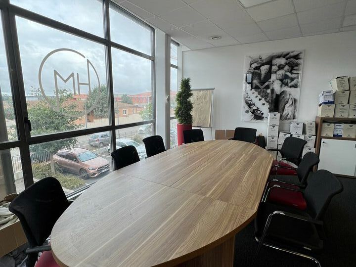 Location bureaux 146 m² non divisibles