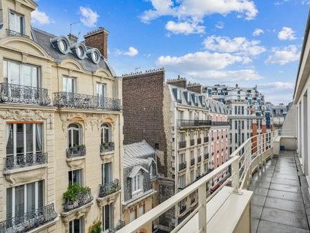 Location bureaux 593 m² divisibles à partir de 187 m²