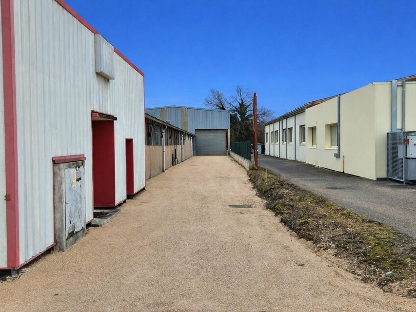 Vente entrepot 325 m² non divisibles