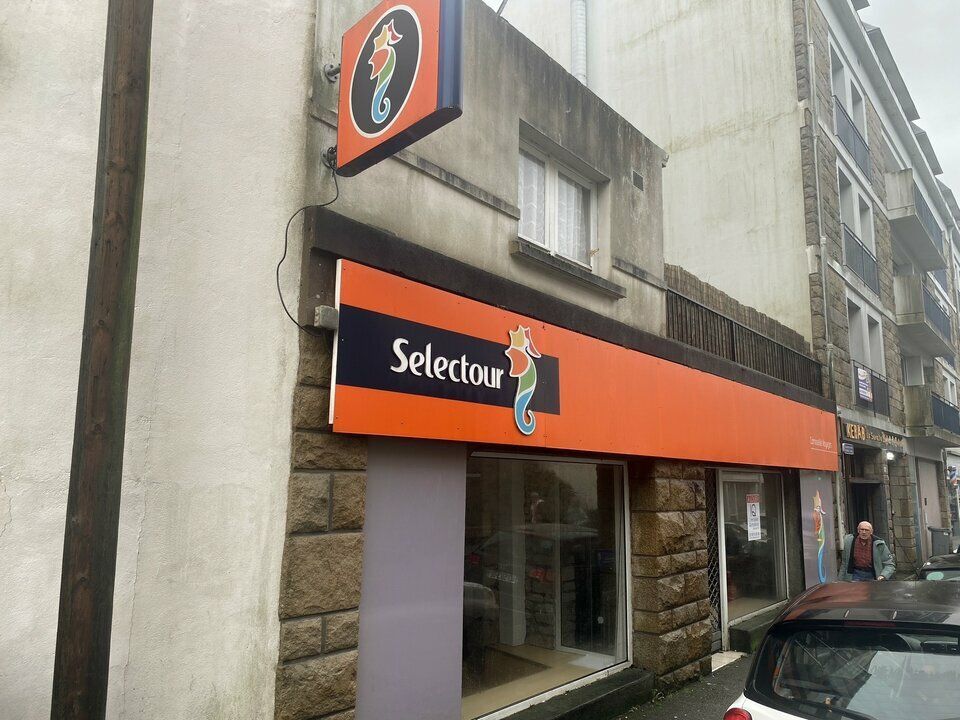 Location local commercial 69 m² non divisibles