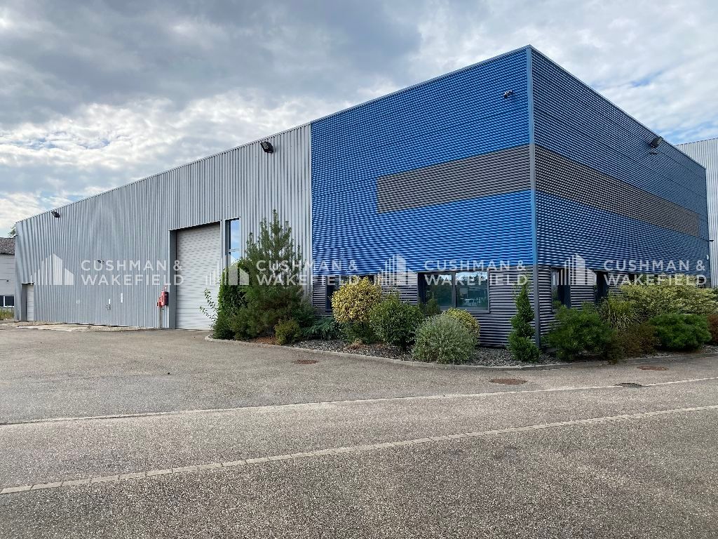 Location activités 1150 m² non divisibles