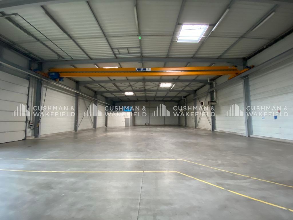 Location activités 1150 m² non divisibles