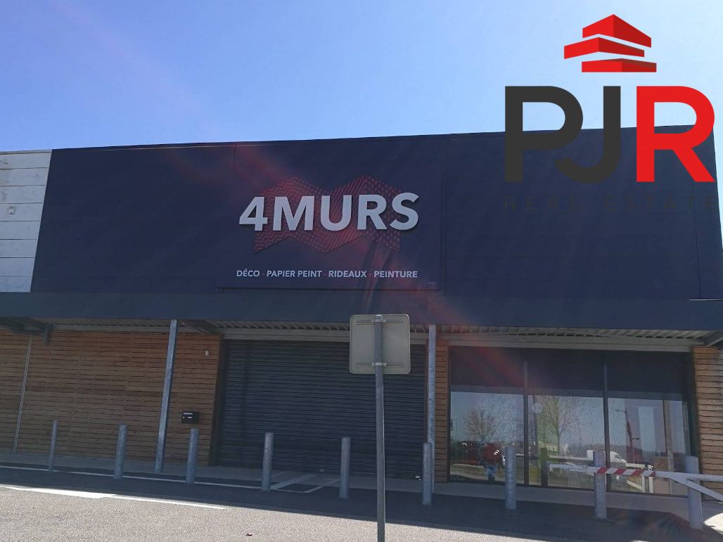 Location local commercial 804 m² à Epinal