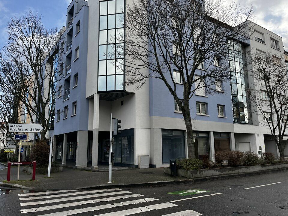 Vente local commercial 281 m² non divisibles