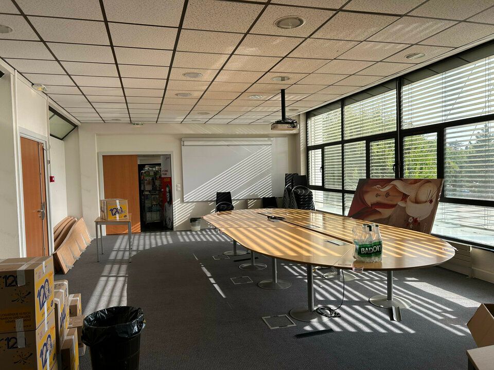 Location bureaux 1242 m² divisibles à partir de 200 m²