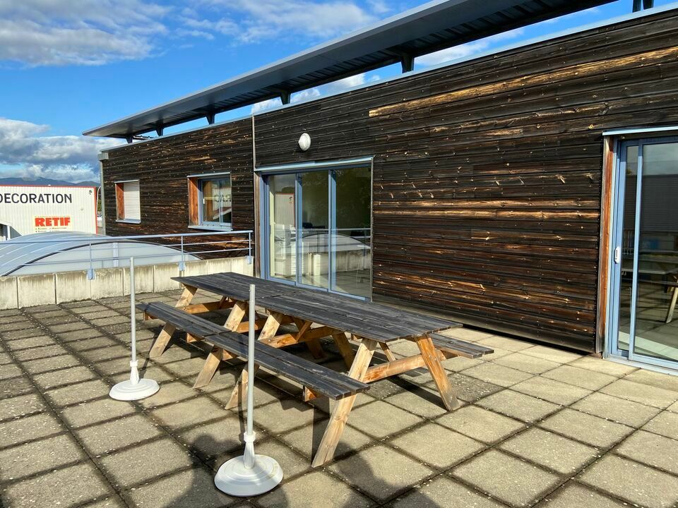 Vente bureaux 913 m² non divisibles