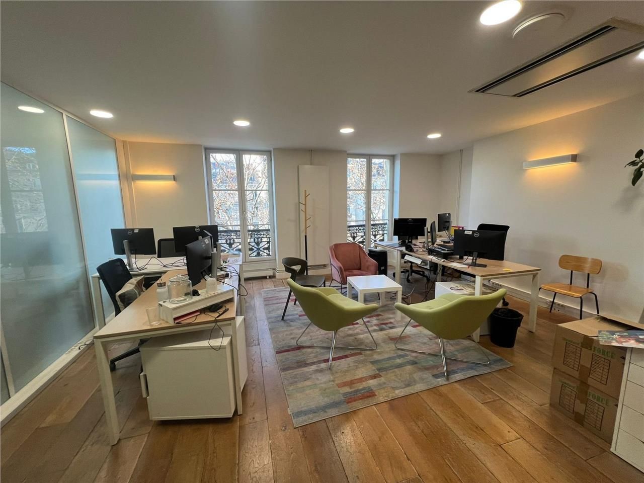 Location bureaux 692 m² à Paris