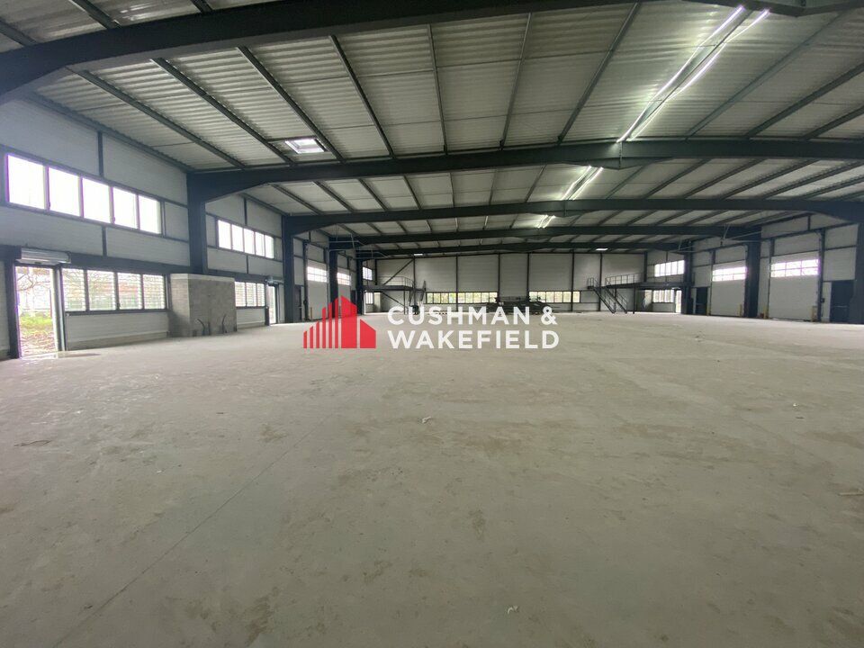 Activité/Entrepôt à vendre - 2268 m²