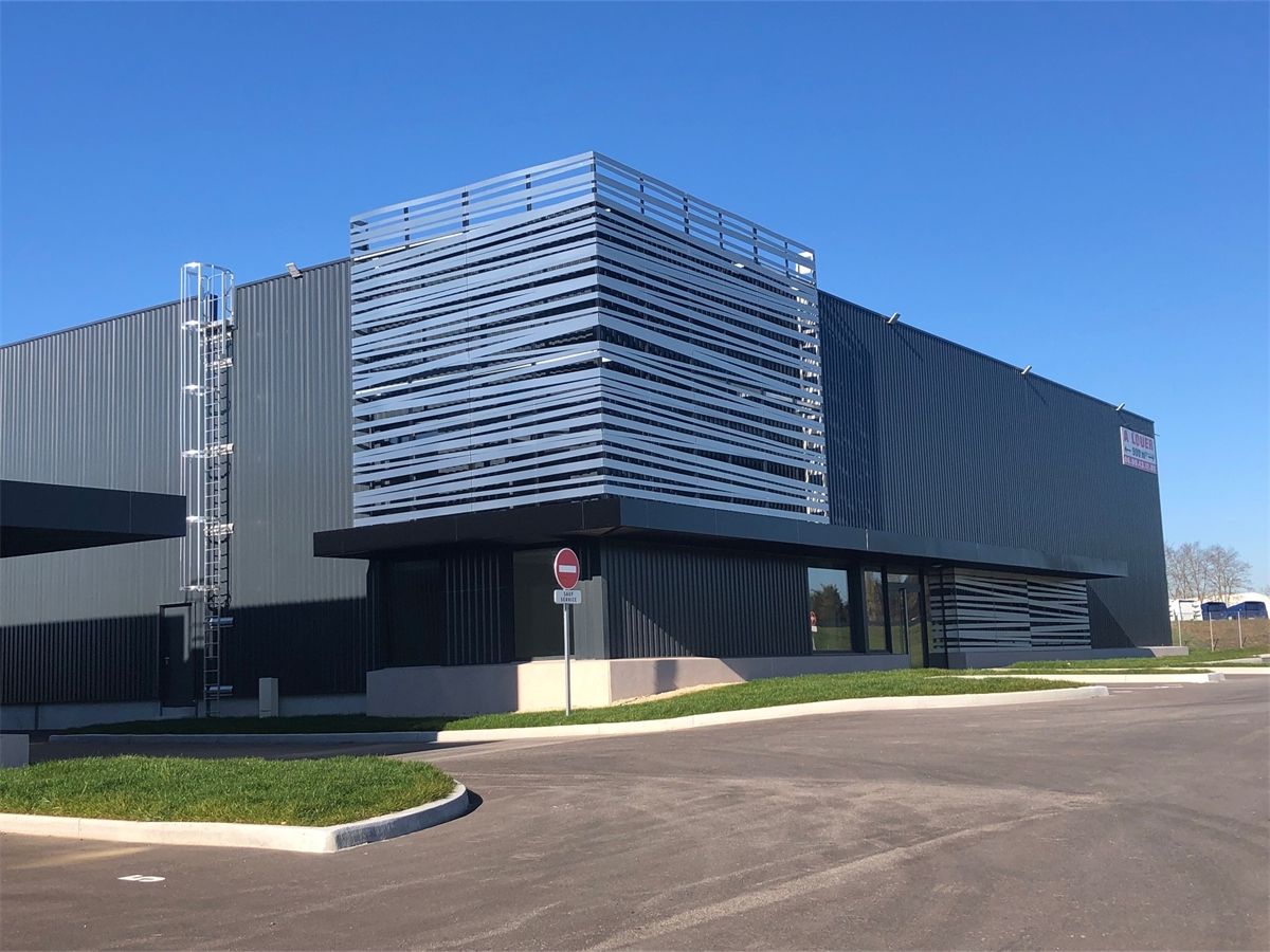 Location entrepots 905 m² non divisibles