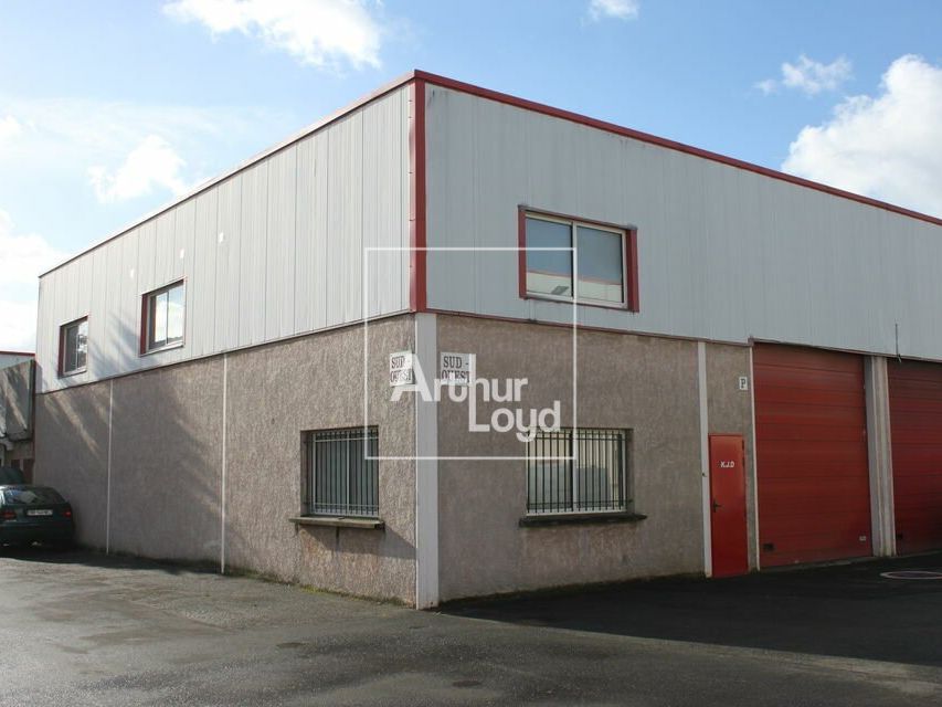 Vente local d''activites 266 m² non divisibles
