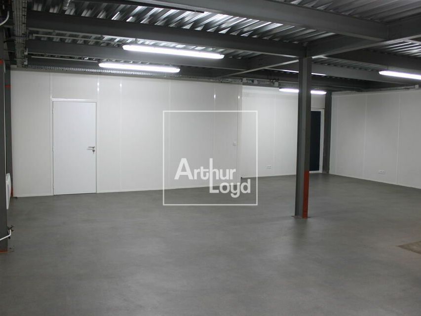 MORSANG SUR ORGE ENTREPOT A VENDRE