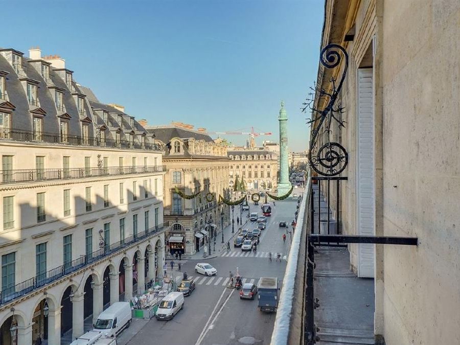 Location bureaux 241 m² non divisibles