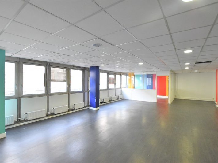 Location bureaux 154 m² non divisibles