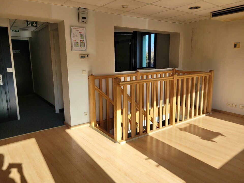 Emplacement stratégique au cœur de Douvaine - Local commercial de 161 m2