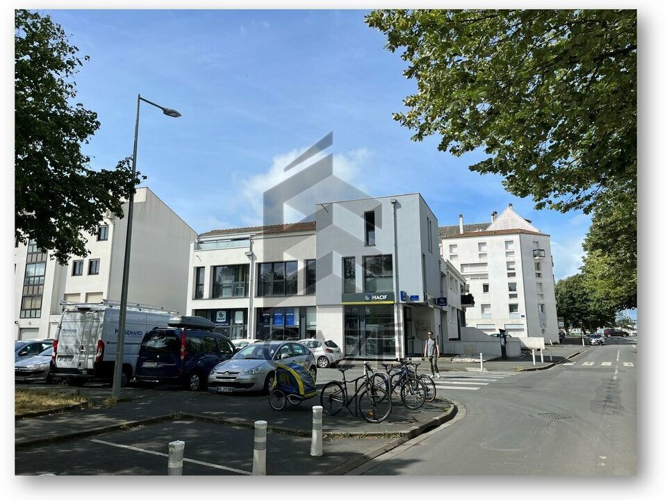 Location bureaux 458 m² non divisibles