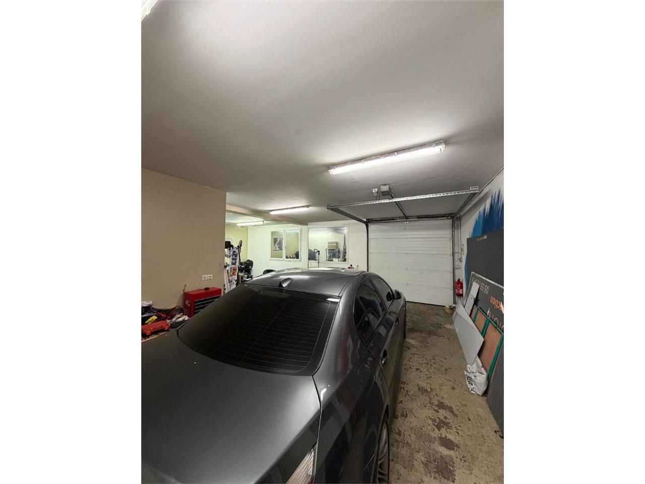 Location local 255.00 m² à FEYTIAT