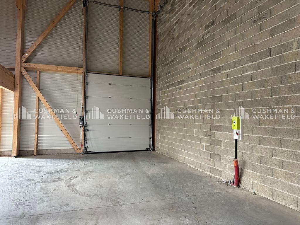 Vente activités 252 m² non divisibles