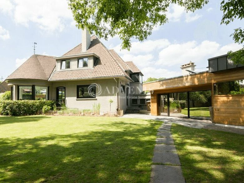 Location bureaux 75 m² divisibles à partir de 30 m²