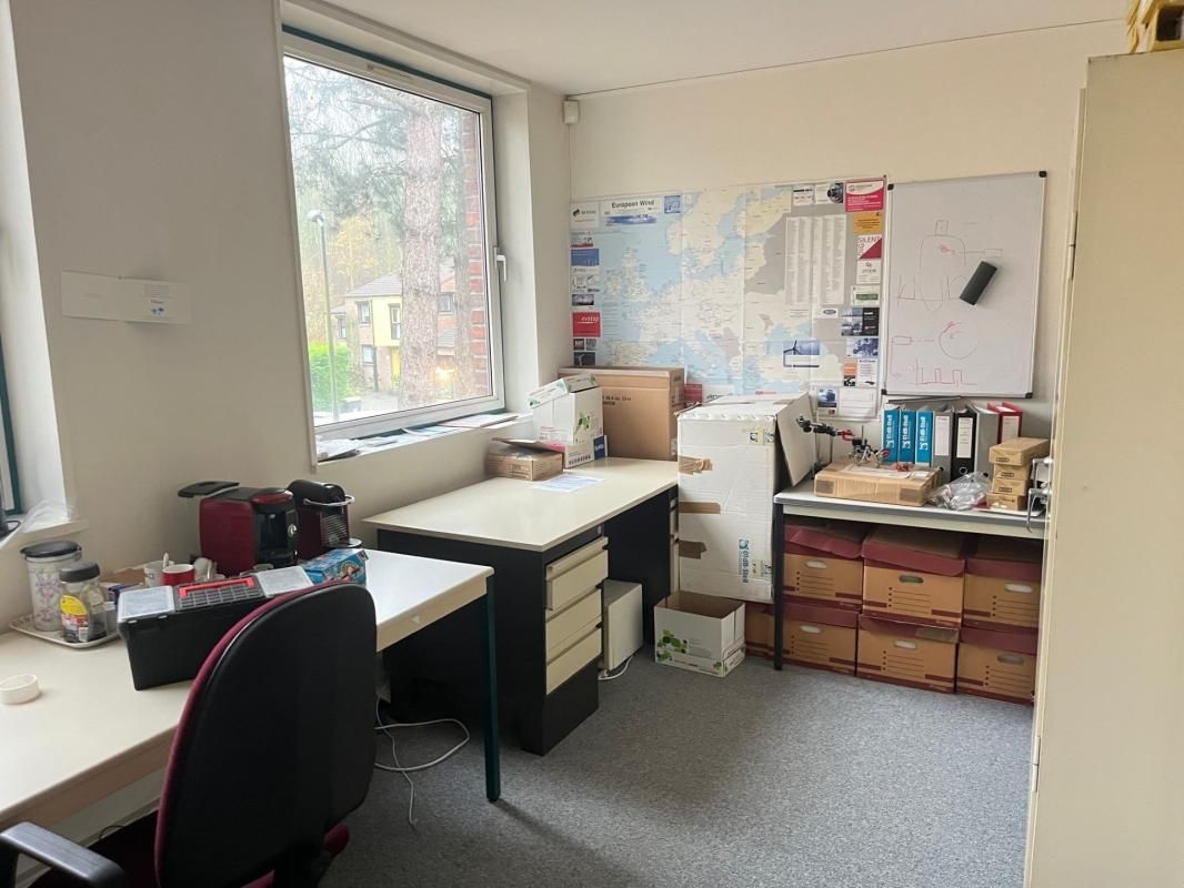 Location bureaux 34 m² divisibles à partir de 32 m²