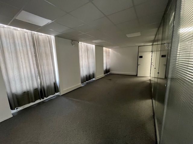 Location bureaux 500 m² divisibles à partir de 250 m²