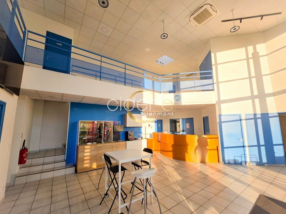 A louer local d'activité 1166m² au Brezet