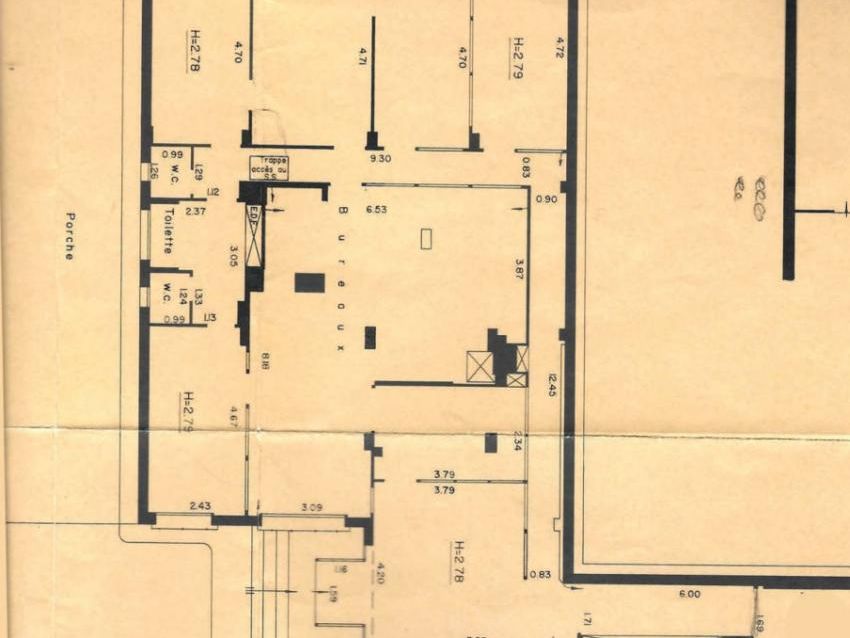 Location bureaux 180 m² non divisibles