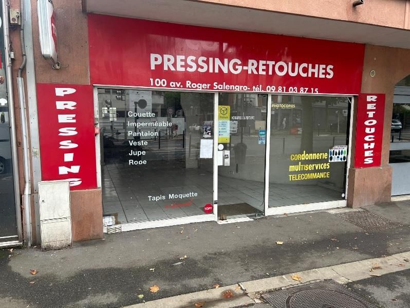 Location local commercial 100 m² non divisibles