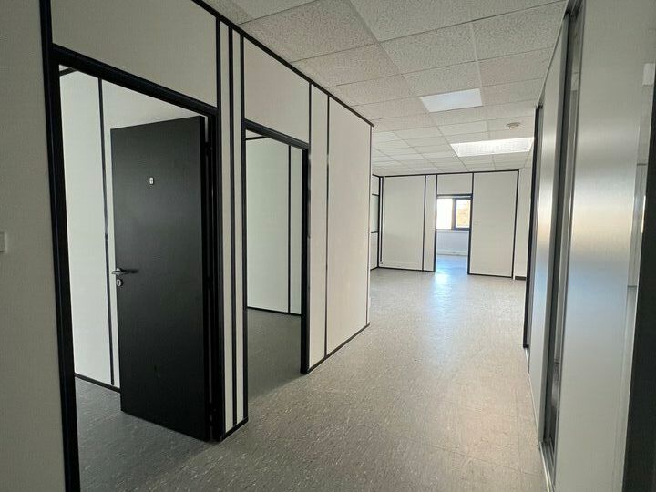 LABEGE INNOPOLE LOCATION BUREAUX 242M2