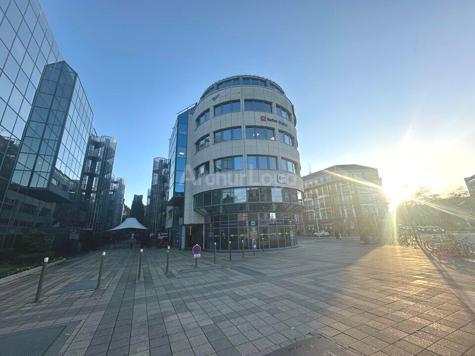 Location bureaux 1336 m² divisibles à partir de 86 m²