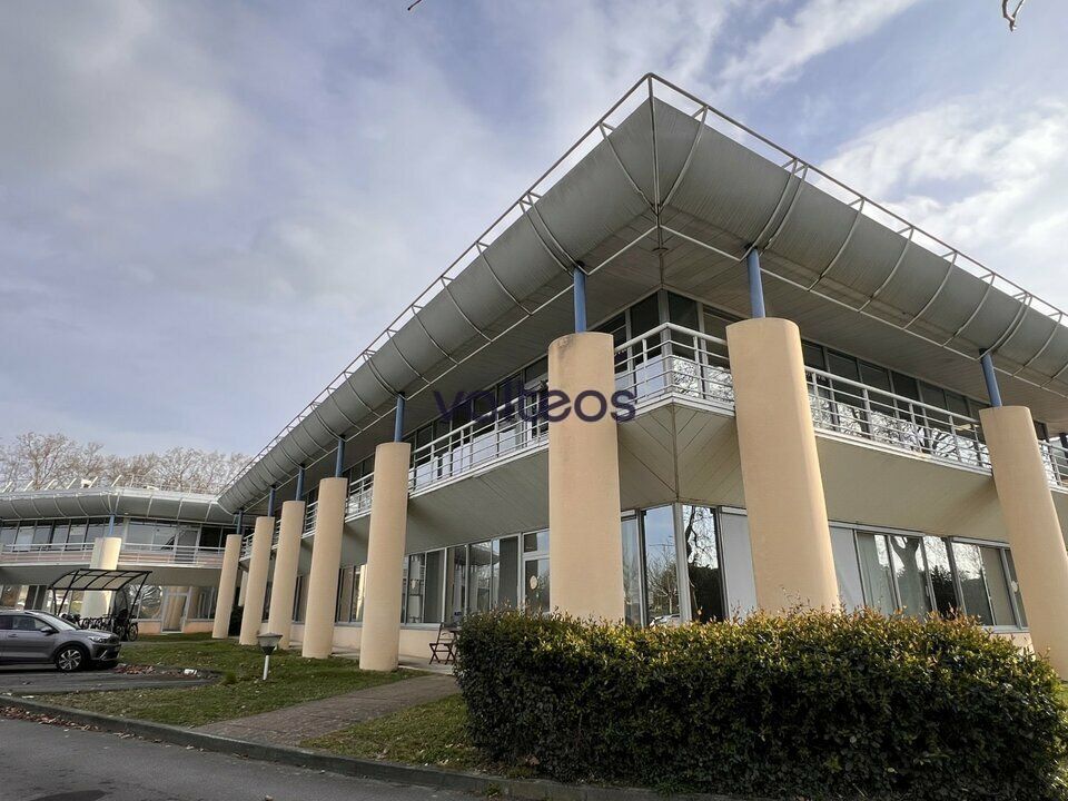 Location bureaux 302 m² divisibles à partir de 127 m²