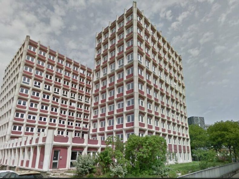 Vente bureaux 11673 m² non divisibles