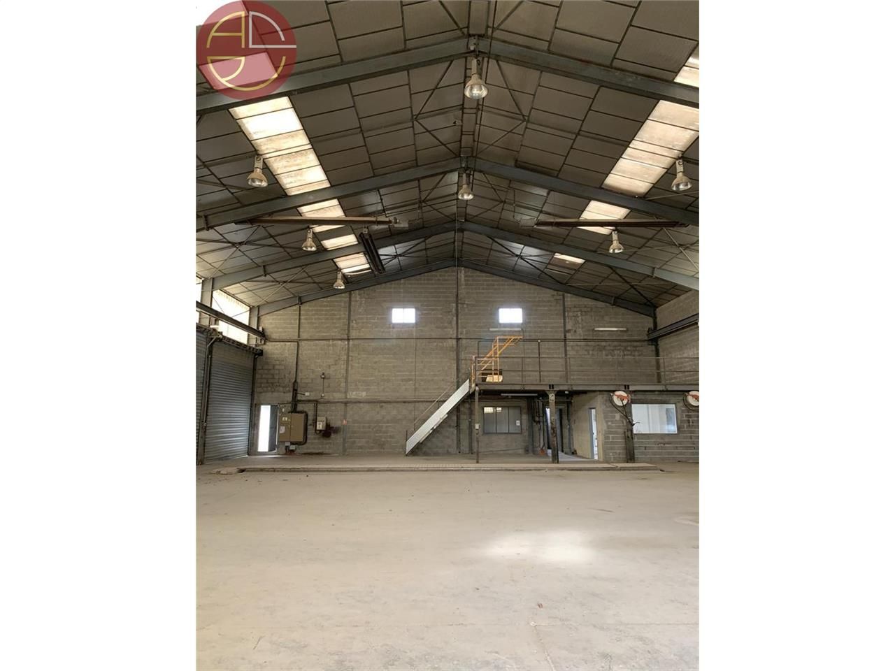 Location local 675 m² à PORTET SUR GARONNE