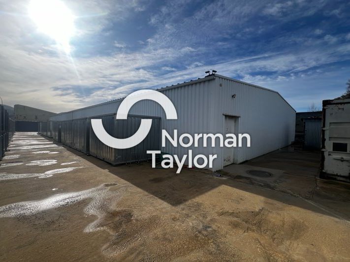 Vente local d''activites 600 m² non divisibles