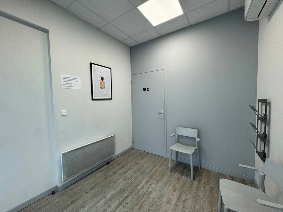 Vente local commercial 49 m² non divisibles